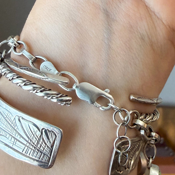 Circle the Wagons Charm Bracelet 6.5“