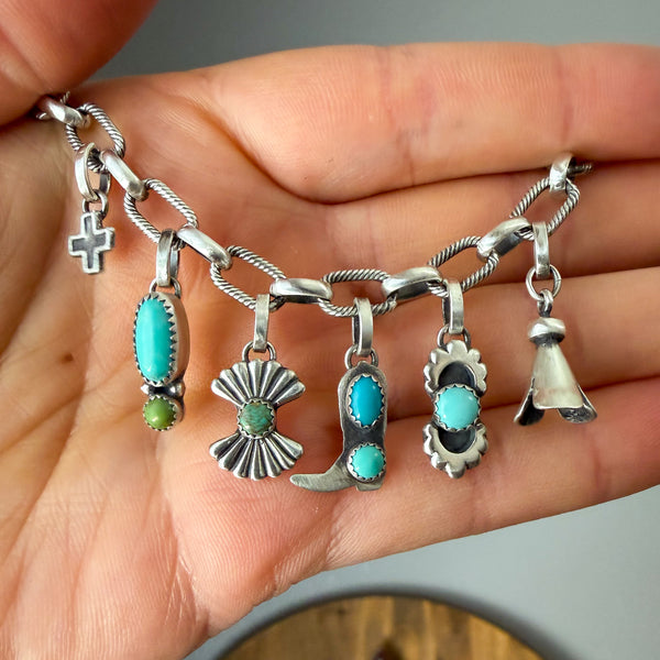 West n Wild Boot Charm Bracelet 6.75"