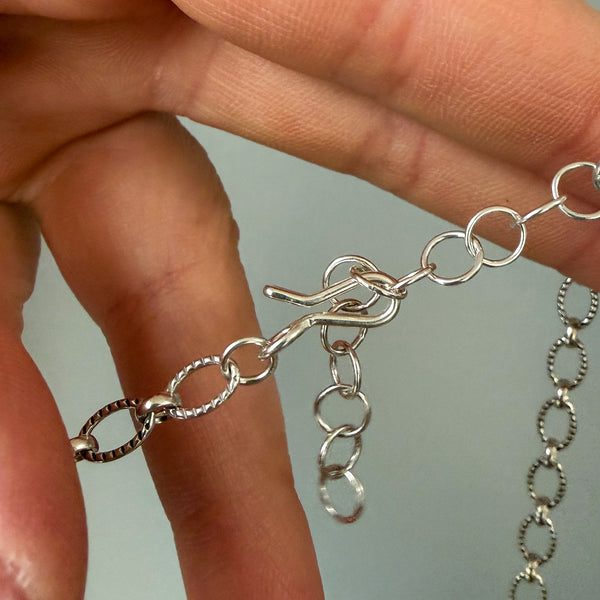 Simple Lariat Necklace 22“