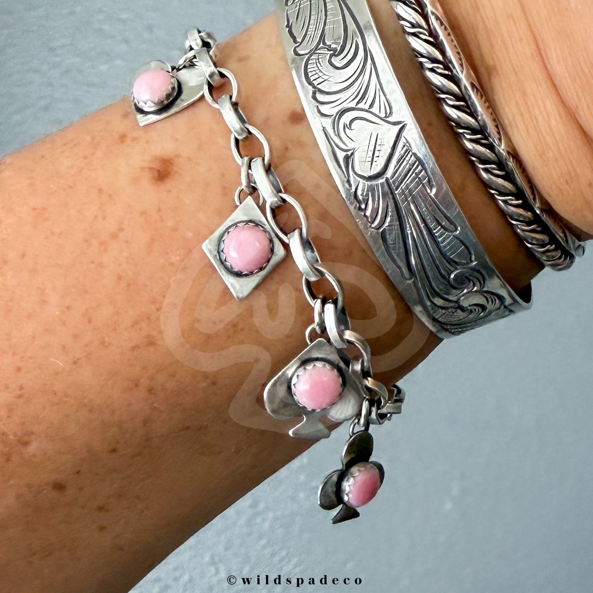 Suit Up Charm Bracelet 8"